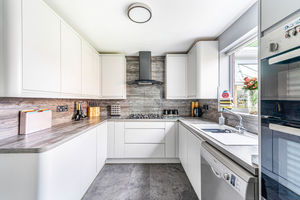 Photo 17- click for photo gallery